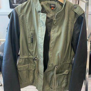 Only Khaki Spring/Fall jacket
